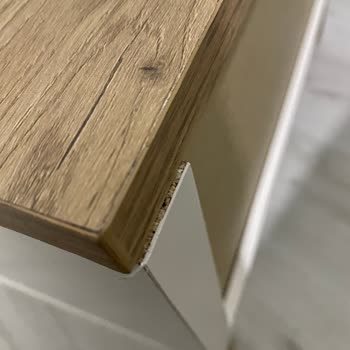 Mobilyalar Hasarlı Teslim Edildi, Servis İlgisiz Kaldı Mağduriyetim Giderilmedi