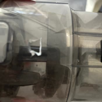 Beko Şarjlı Süpürgede Tekrarlayan Toz Haznesi Kırılması Mağduriyeti