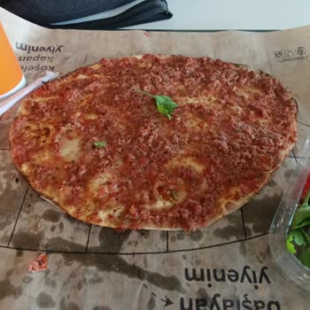 Pidem Keçiören FTZ Şubesinden Aldığım Lahmacunun Boyutu Beklentimin Çok Altındaydı