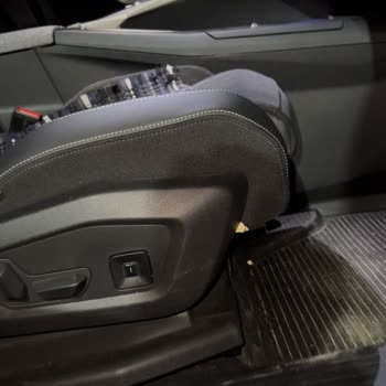 Peugeot 3008 Koltuk Döşemesi Sorunu İçin Garanti Süreci Mağduriyeti