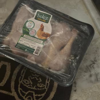 Soğuk Zinciri Bozulmuş Ve Paketi Yırtılmış Tavuk Ürünü Teslimatı