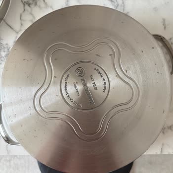 Korkmaz Yeni Alınan Tencere ve Çaydanlıkta Paslanma