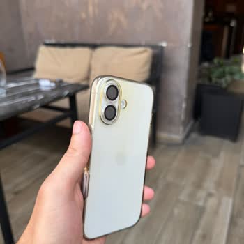 Spigen Kılıfın Hızlı Sararması Ve Yetersiz Müşteri Hizmeti