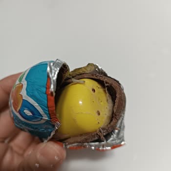 Ozmo Çikolatasından Canlı Kurt Çıkması Şokunu Yaşadık!