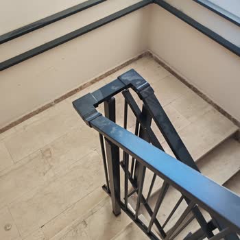 TOKİ DB 32 Blokta Temizlik Ve Bakım Sorumsuzluğu