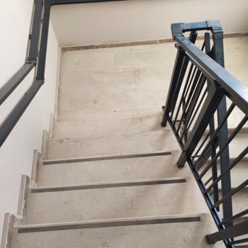 TOKİ DB 32 Blokta Temizlik Ve Bakım Sorumsuzluğu