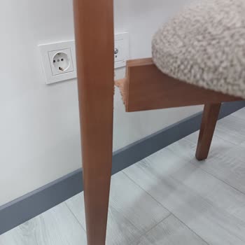 Kısa Sürede Kırılan Sandalye Nedeniyle Hayal Kırıklığı Ve Ürün Değişim Talebi