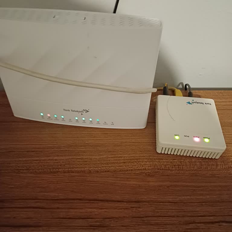 Sürekli Kesilen İnternet, Yetersiz Destek Ve Mağduriyet