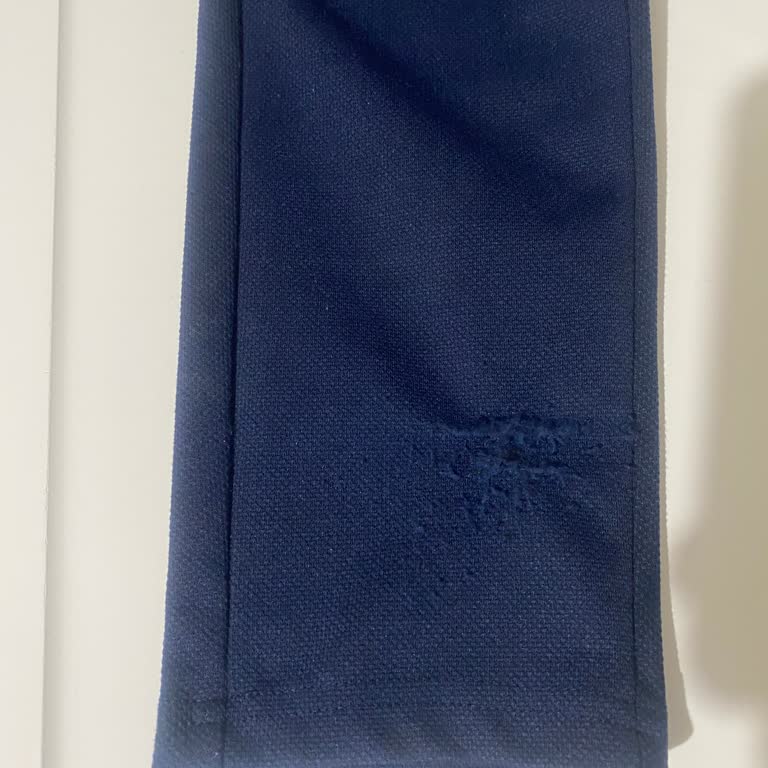 Bir Kez Giyilen Pantolon Okul Forması Olarak Mağduriyet Yaşattı