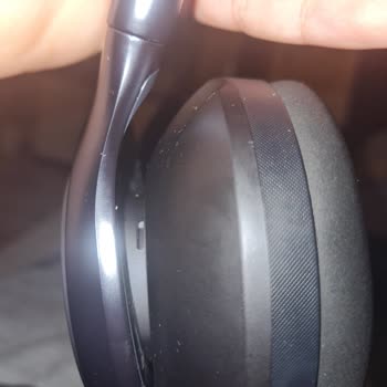 Anker Space One Kulaklıkta İlk Günden Sallanma Ve Oynama Sorunu