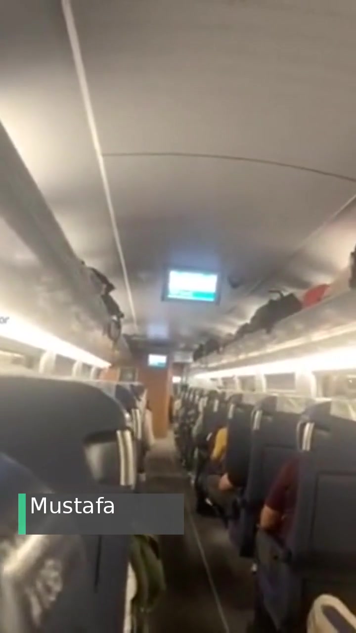 YHT | Yüksek Hızlı Tren Hızlı Tren Değil Kara Tren 😏😏 videonun kapak resmi