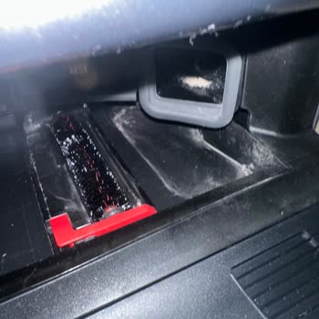 Kullanılmış Robot Süpürgeyi Sıfır Diye Gönderdiler!