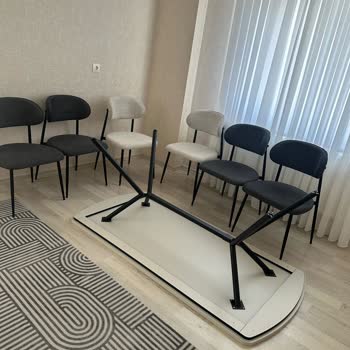 Satın Aldığım Yemek Masası İlk Kullanımda Bozuldu, Servisten Uzun Süre Dönüş Alamadım