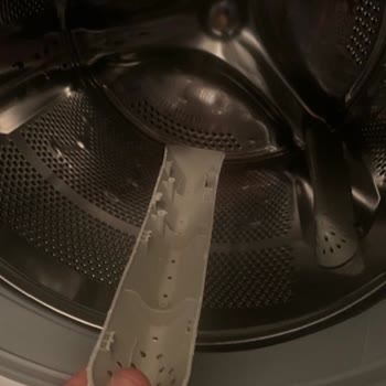 Hoover Çamaşır Makinesinde Kronik Arıza Ve Garanti Kapsamında Ücret Talebi