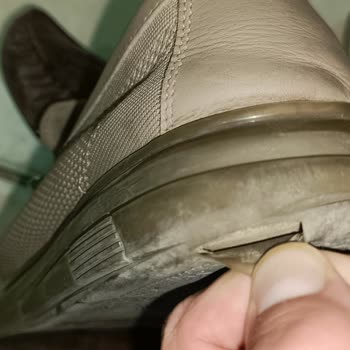 Greyder Ayakkabıda Erken Yırtılma Ve Garanti Süresi Sorunu