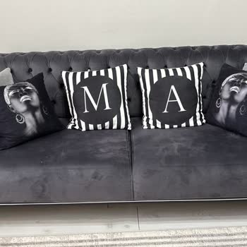 Sofa Home Koltukların Süngerlerinde Çökme Ve İç Kısımlarında Yarılma Problemi Var