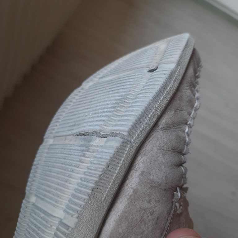 Eclipse Ayakkabının Tabanı 3 Ayda İkiye Ayrıldı Değişim Talep Ediyorum