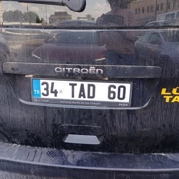 Taksi Sürücüsünden Cinsiyetçi Ve Hakaret İçeren Davranış