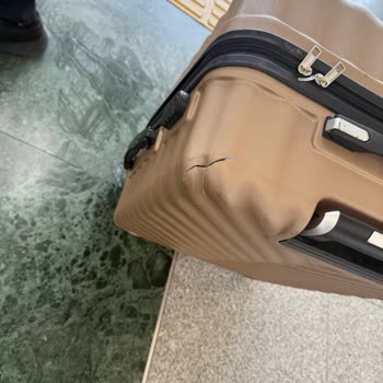 Pegasus'ta Kırık Valiz Ve İlgisiz Müşteri Hizmeti!