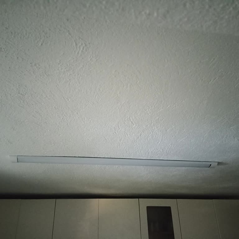 Gökçeada'da Sürekli Elektrik Kesintileri Ve Yetersiz Çözümler Büyük Mağduriyet Yaratıyor