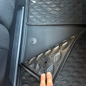 Satın Aldığım Sıfır Araçta Uyumlu Paspas Sorunu Ve Geri Dönüş Eksikliği