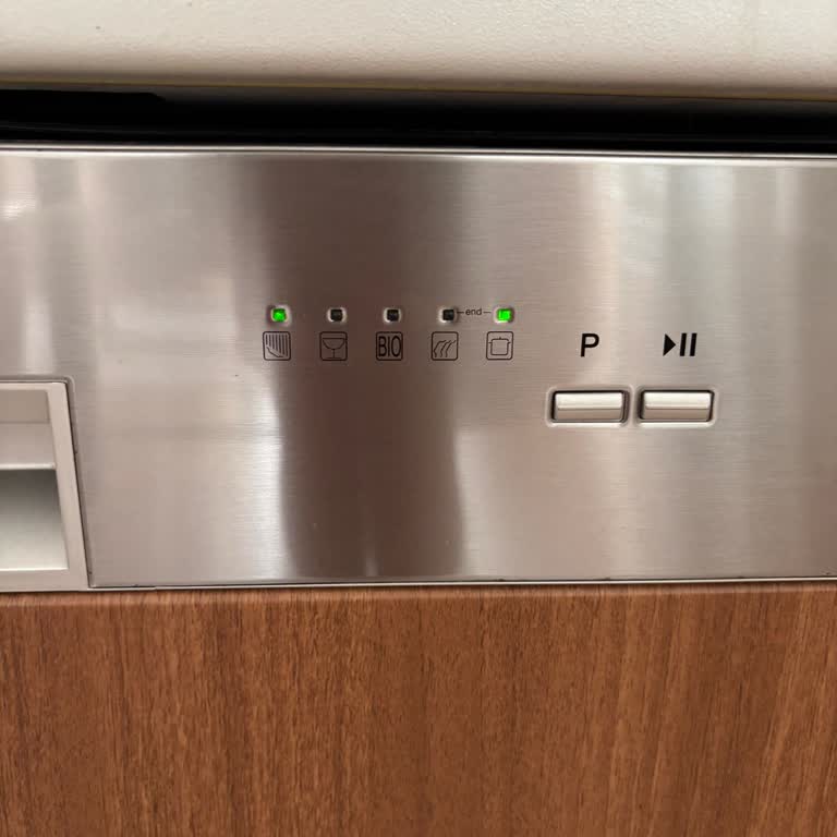 Bulaşık Makinesi Sürekli Arıza Veriyor, Kullanamıyorum