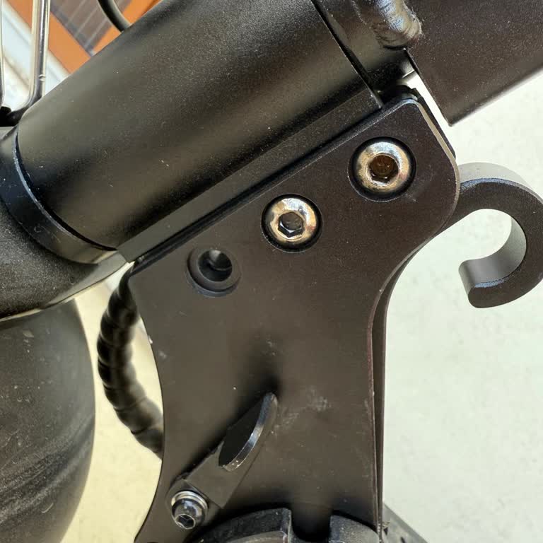 Onvo Scooterımın Eksik Vidası Nedeniyle Güvenle Kullanamıyorum