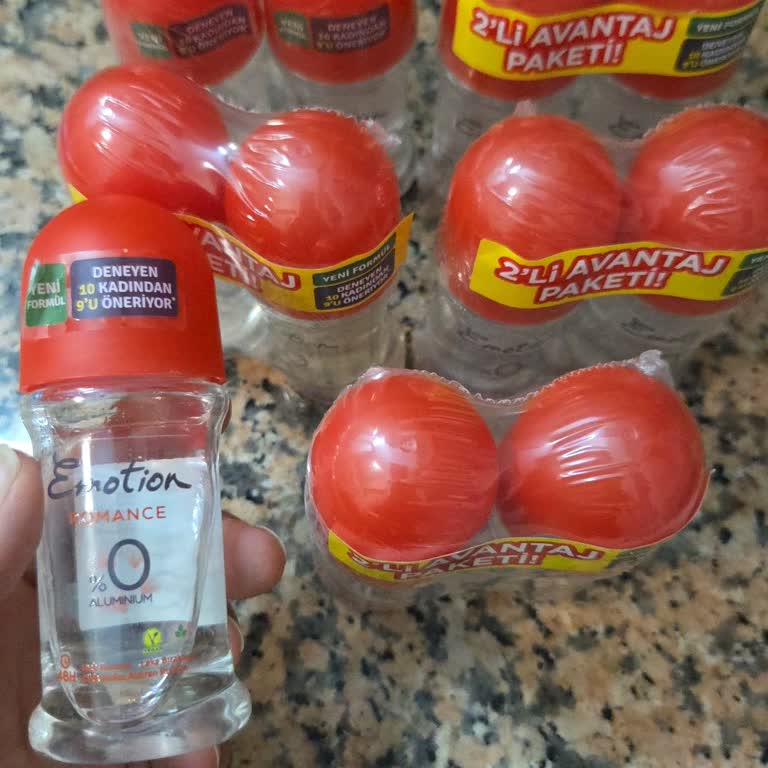 Emotion Romance Roll On Ürünleri Beklentiyi Karşılamadı, Terletiyor Ve Kokuyu Önlemiyor