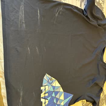 Nautica Tişörtte Baskı Hatası Ve Çözüm Sunulmaması Mağduriyet Yarattı