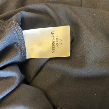 Nautica Tişörtte Baskı Hatası Ve Çözüm Sunulmaması Mağduriyet Yarattı