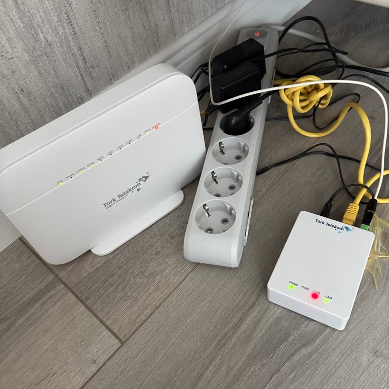 Üç Gündür İnternetsiz, Çözüm Ve Muhatap Yok