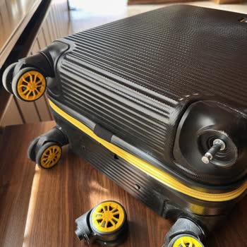 Lumberjack Neredeyse Hiç Kullanmadığım Valizin Tekerleği Kırıldı, Garanti Kapsamında Ret Aldım!