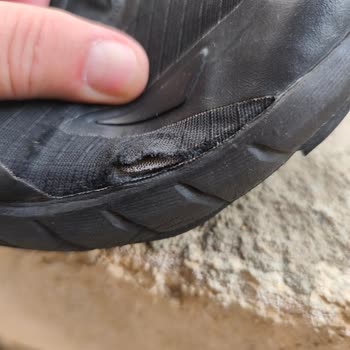 Boyner Ve Salomon Ayakkabıda Garanti Sorunu Ve İlgisizlik