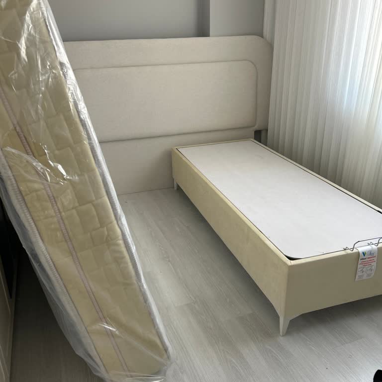 Aldığım Yatak Odası Takımı Eksik Ve Hasarlı Teslim Edildi Mağaza Çözüm Sunmuyor