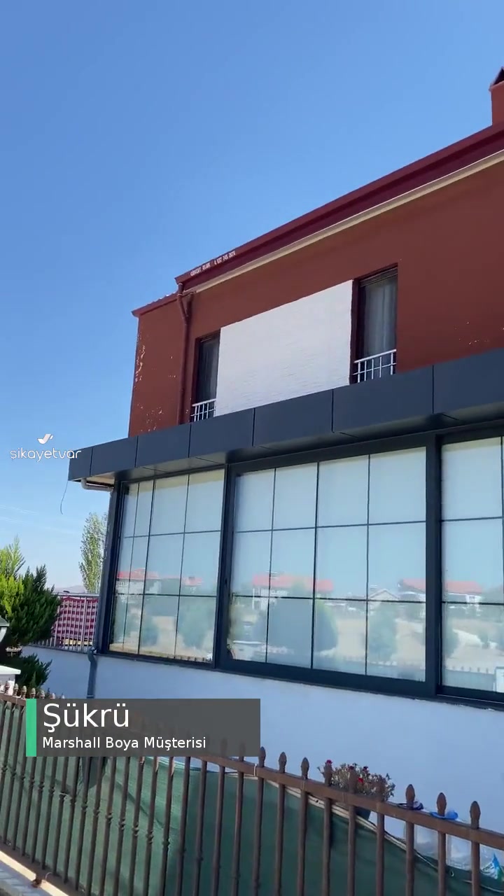 Marshall, Evimizin Boyandığı Kahverengi Boyalar Dökülmeye Başladı videonun kapak resmi