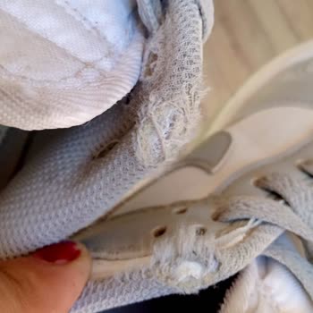 Kısa Sürede Yırtılan Ayakkabı İçin Değişim Talebim Reddedildi