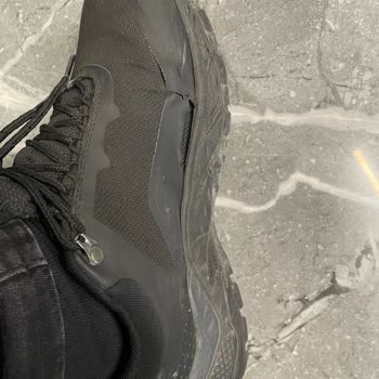 Kısa Sürede Yırtılan Skechers Ayakkabı Hayal Kırıklığı