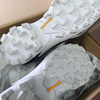 Kullanılmış Ayakkabı Gönderildi, Çözüm Bekliyorum!