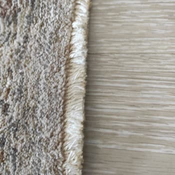 Yanlış Bilgilendirme Sonucu Renk Veren Halı İçin İade Talebim Reddedildi