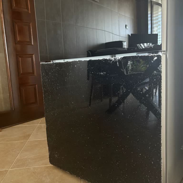 Bosch Buzdolabı Alt Kapak Yedek Parçası Bir Aydır Temin Edilemiyor, Mağduriyet Yaşıyorum