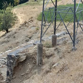 Elektrik Direği Nedeniyle Arsamı Kullanamıyor, Maddi Mağduriyet Yaşıyorum