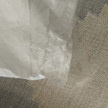 Kargodan Çalınan Şapka İçin Ne Calvin Klein Ne Kargo Firması Çözüm Sunuyor!