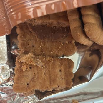 Son Kullanma Tarihi Geçmemiş Ülker İkram Bisküvide Kurt Şoku Ve İlgisiz Müşteri Hizmetleri