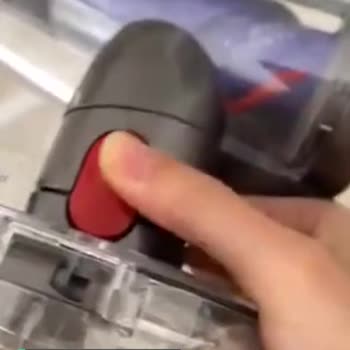 Dyson Başlık Çıkmıyor Takılı Kalıyor!