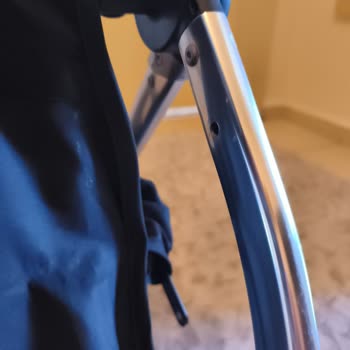 Bebek Arabasında Vida Düşmesi Nedeniyle Güvenlik Tehdidi Ve Değişim Talebi