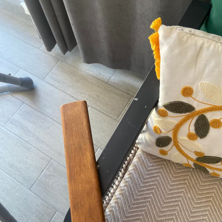 38.000 TL'ye Alınan Balkon Takımında Kırık Ve Kusurlu Ürün, Servis İlgisizliği Mağduriyeti