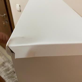 Ayakkabılık Teslimatında Ezilme Ve Kargo Sorunu, Firma İle İletişim Talebi