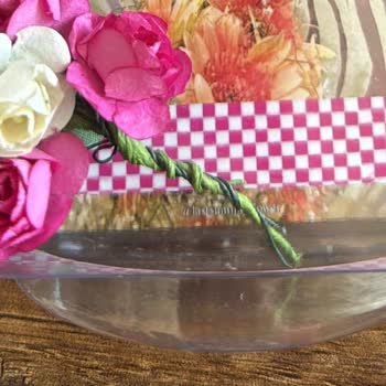 Çiçek Maketi Sapları Görseldeki Gibi Kapalı Gelmedi