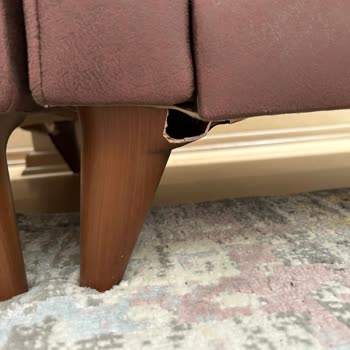 İstikbal 3 Yıllık Koltuk Takımı Kullanılamaz Hale Geldi, Yetkiliye Ulaşılamıyor