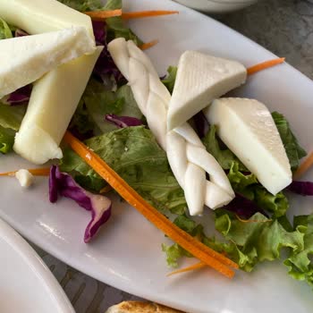 Liva Çukurambar'da Beklentinin Altında Kahvaltı Ve Yetersiz Hizmet Deneyimi